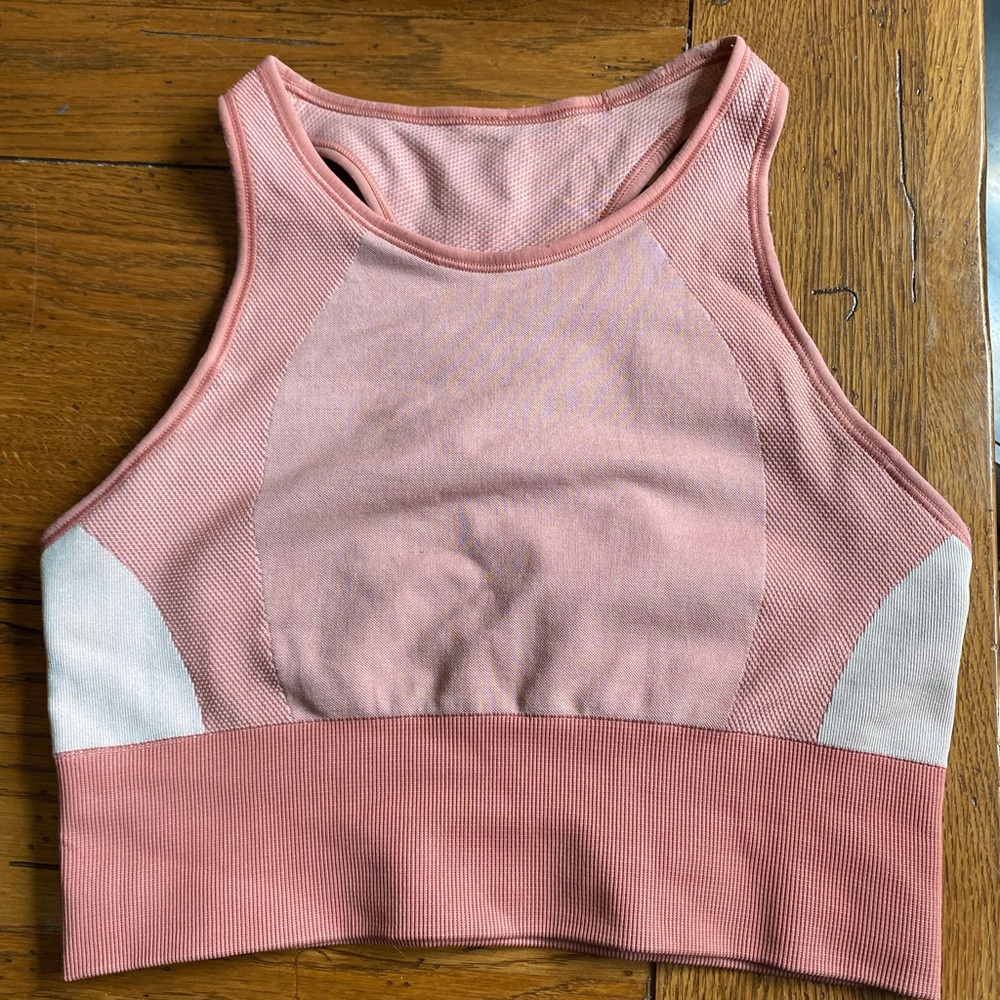 Lululemon Sports Bra size 6